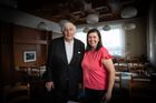 Hoteliér Jaroslav Rychecký s dcerou Kateřinou.