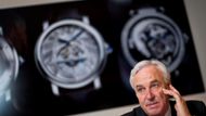 Bernard Fornas během rozhovoru s novináři agentury Reuters na veletrhu Haute Horlogerie.