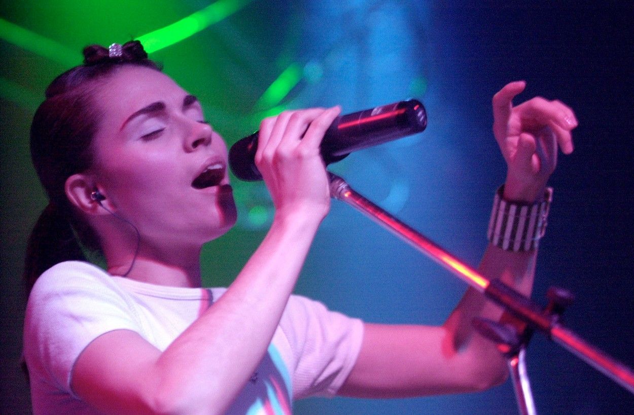 Roxy, Ecstasy of St. Theresa, 2002