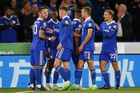 Leicester slaví na osmý pokus. V souboji nejhorších týmů přehrál Nottingham