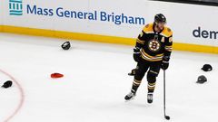 hokej, NHL 2021/2022, Philadelphia Flyers at Boston Bruins, David Pastrňák, hattrick