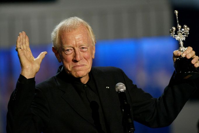 Max von Sydow roku 2006 s cenou za celoživotní přínos kinematografii z festivalu ve španělském San Sebastiánu.