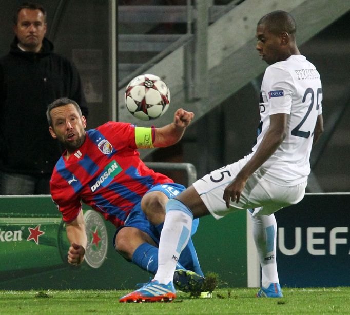 Plzeň vs. Manchester City, utkání Ligy mistrů (Horváth a Fernandinho)