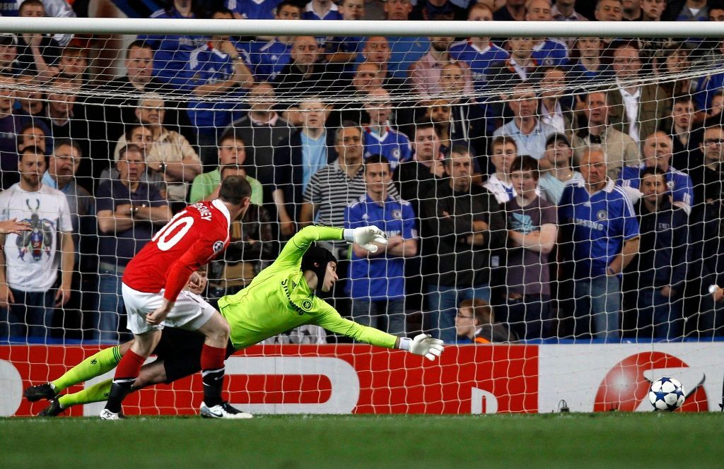 Chelsea - Manchester United (Rooney a Čech)