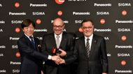 V předvečer veletrhu oznámily firmy Sigma, Leica a Panasonic strategickou alianci. Budou pro uchycení svých objektivů u plnoformátových bezzrcadlovek využívat stejný systém, takzvaný bajonet L.