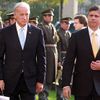 Joe Biden na návštěvě u premiéra Fishera