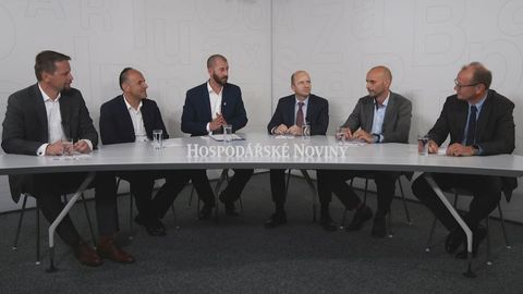 Banky se o zaměstnance přetahují i se start-upy, bez klasických poboček se ale neobej