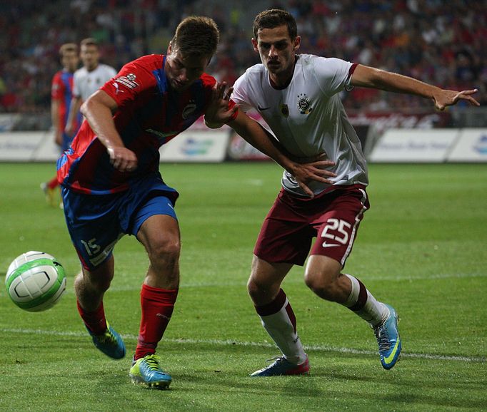 Fotbal, GL, Plzeň - Sparta: Tomáš Wágner - Mario Holek