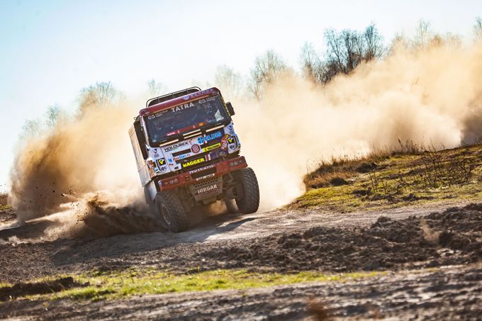 Martin Šoltys v Tatře Phoenix při testech na Rallye Dakar 2021