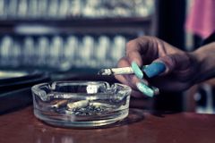 Hygienici uložili kvůli zákazu kouření pokuty za 300 tisíc, nejvíce jich rozdali v Ústeckém kraji