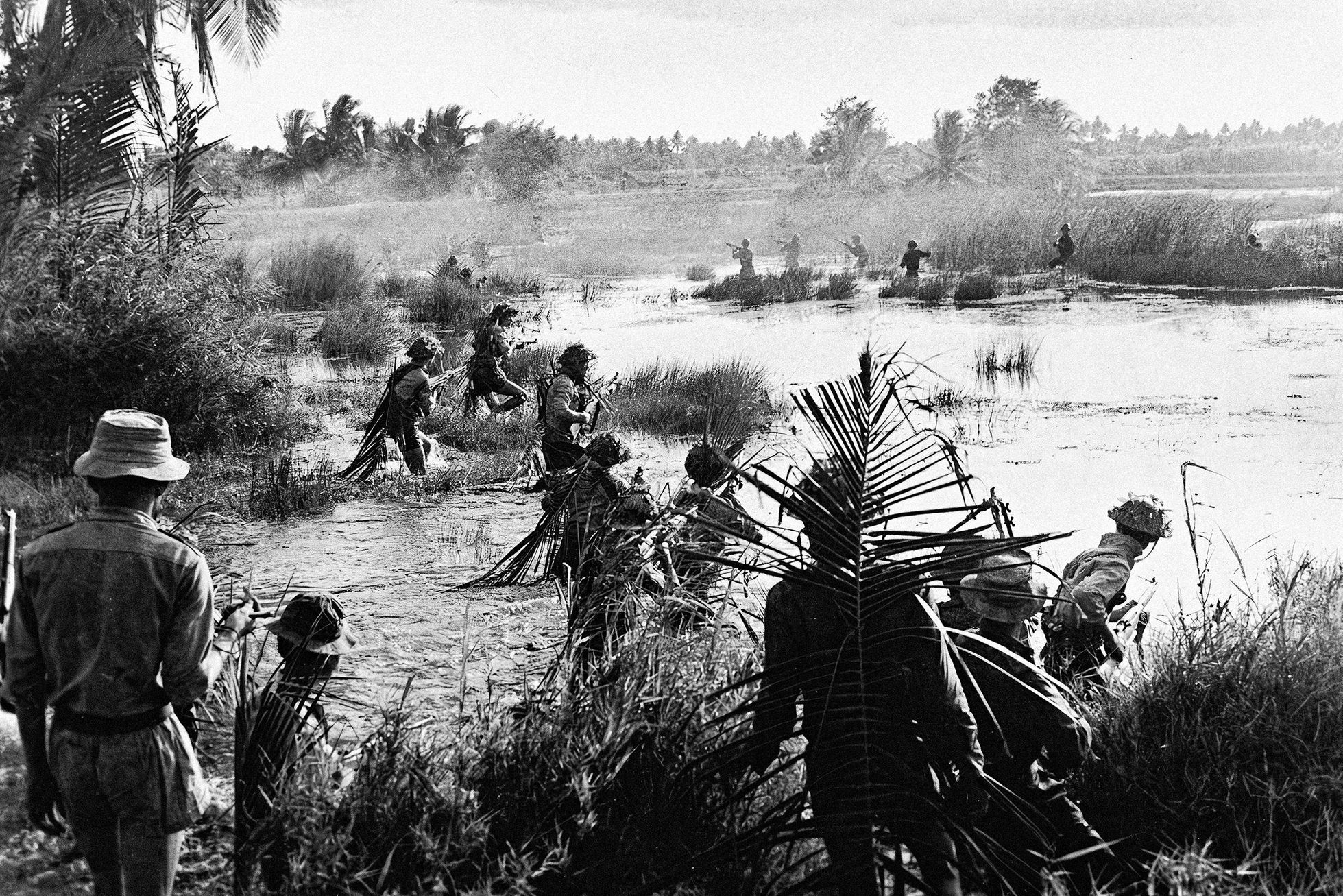 Jednorázové užití / Fotografie z války ve Vietnamu / Another