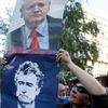 Demonstrace na podporu Karadžiče v Bělehradě
