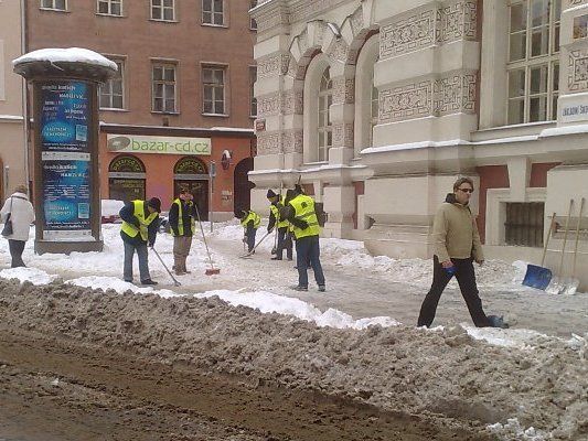 Úklid sněhu v Praze