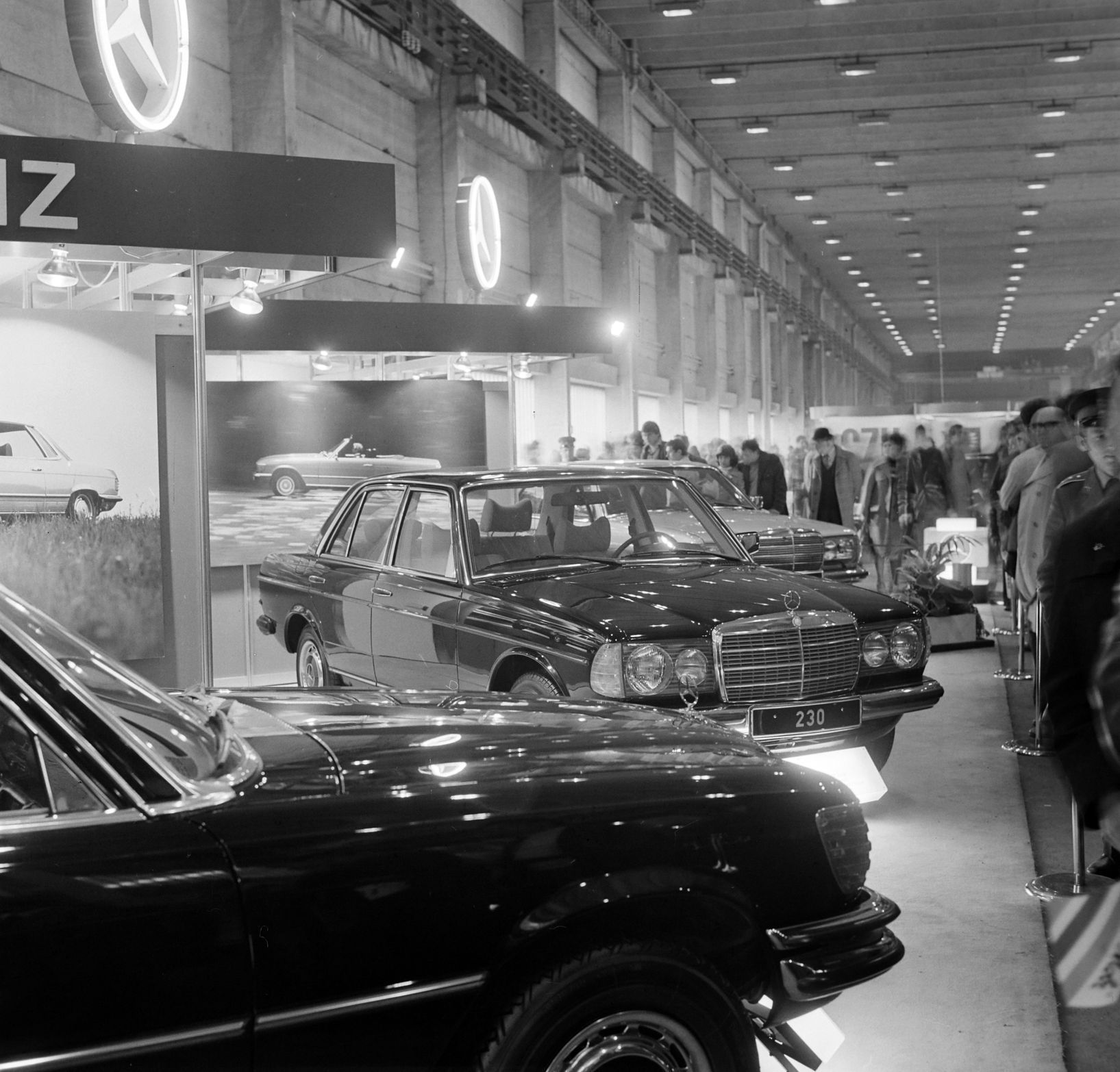 socialistické autosalony a veletrhy