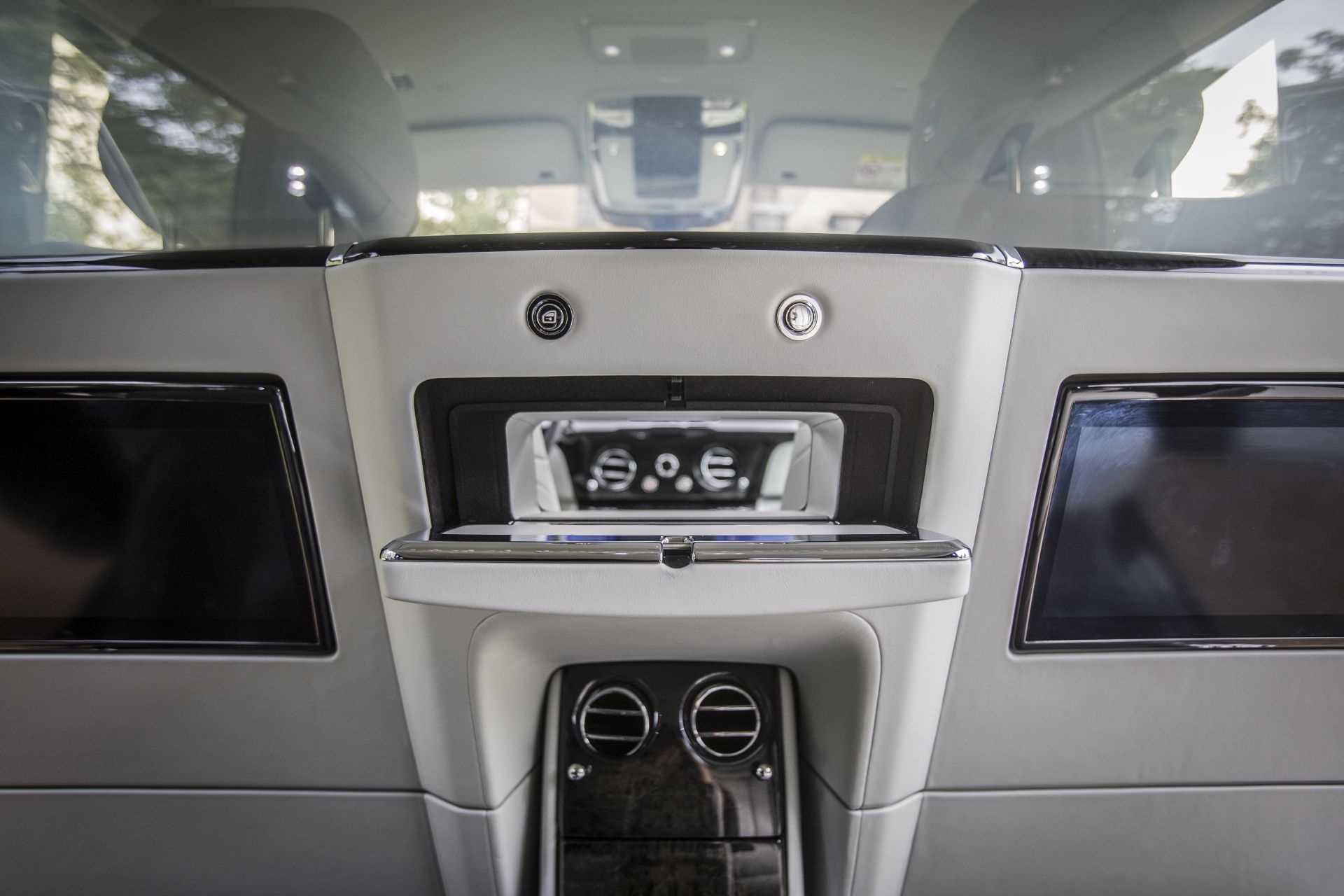 Rolls-Royce Phantom a Cullinan