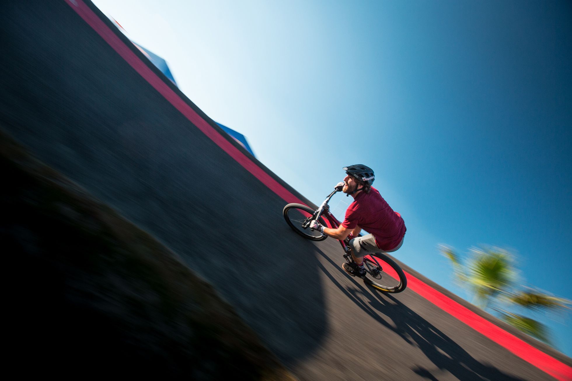 Linie a barvy - fascinující fotografie extrémních sportů podle editorů Red Bullu
