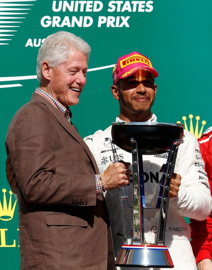 F1, VC USA 2017: Bill Clinton a Lewis Hamilton