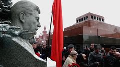 Rusové uctili památku Stalina