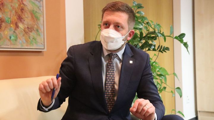 Český systém pomoci uprchlíkům chtějí převzít i další země, říká Rakušan; Zdroj foto: Radek Bartoníček
