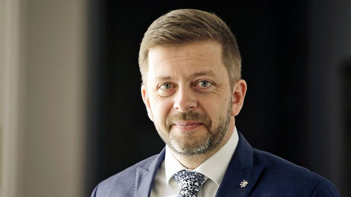 Rakušan po sérii stranických skandálů z vlády odejít nechce. Slibuje očistu STAN; Zdroj foto: Libor Fojtík