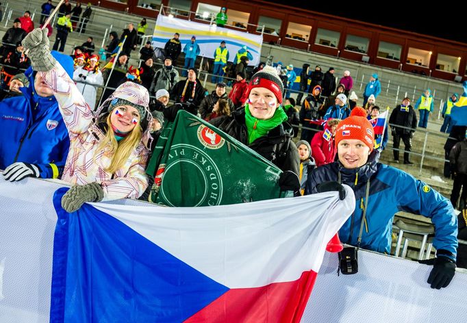 SP v Östersundu, 15 km Ž: fanoušci