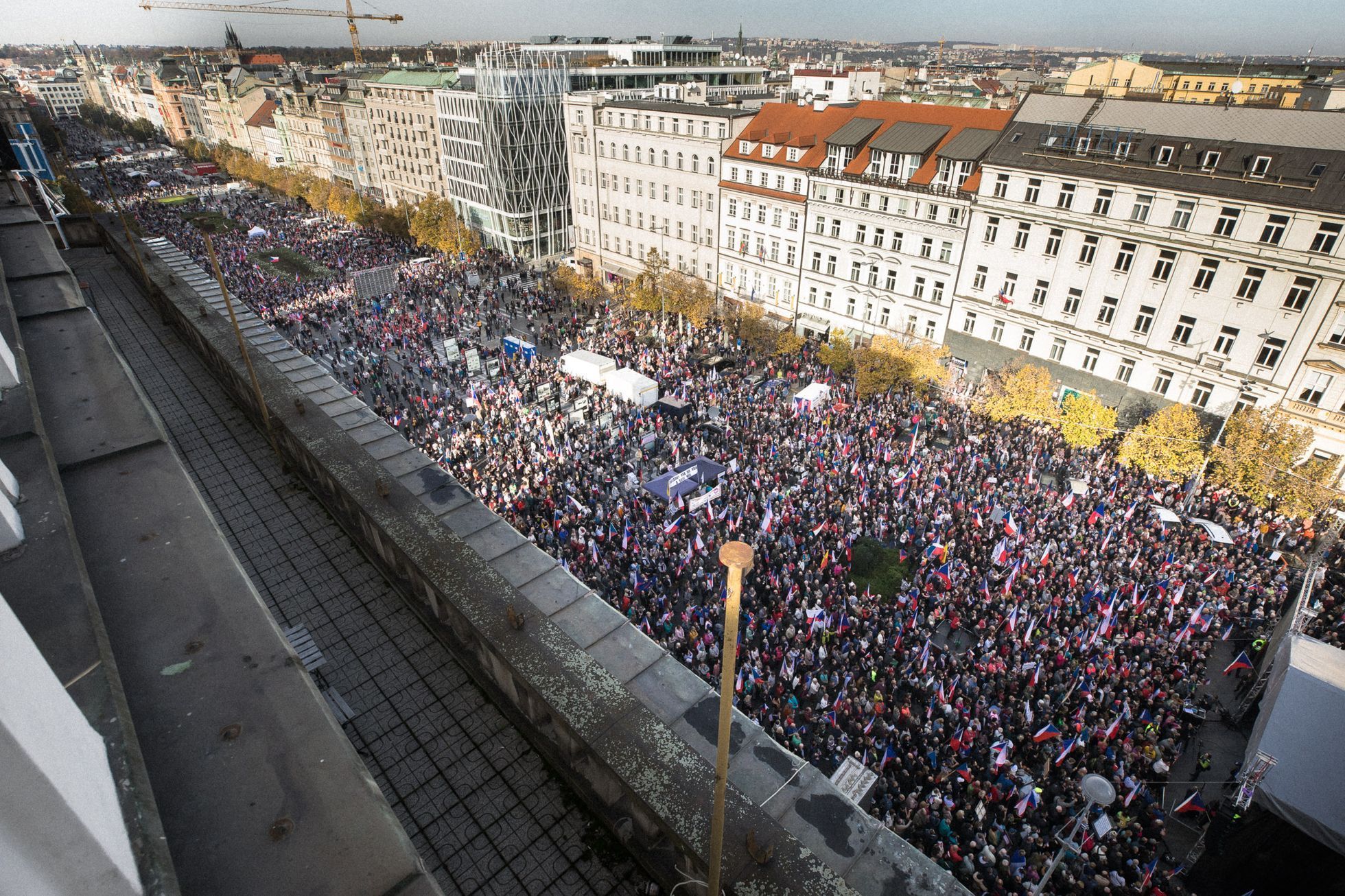 Protivládní demonstrace za demisi vlády 28. října 2022, Václavské náměstí