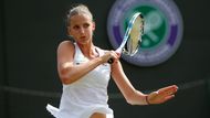 Vítězka generálky na Wimbledon v Eastbourne Plíšková odvrátila v úvodní hře brejkbol...