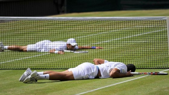 Tsongovi skoky plavmo tentokrát nepomohly. Ve finále je Nadal s Djokovičem