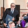 Prezident ČR Petr Pavel udělil 28. 10. 2023 u příležitosti 105. výročí vzniku Československa státní vyznamenání, na snímku oceněný herec Jiří Bartoška.