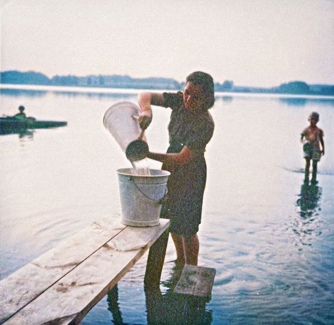 Historická fotografie z rodinného archivu Pavla Eckhardta. Kolorováno