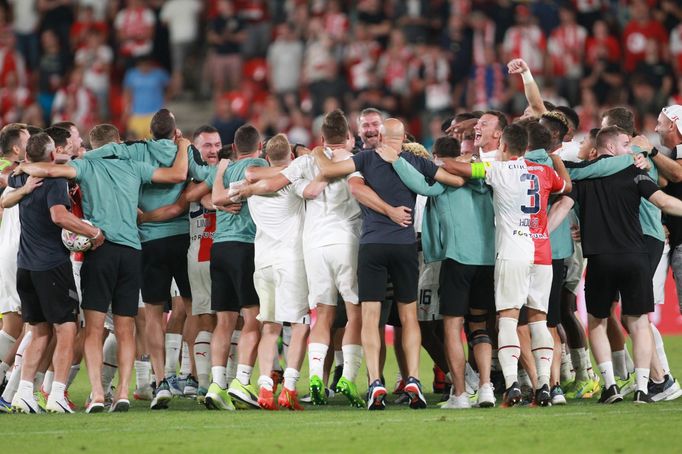 Radost slávistů z postupu v odvetě 4. předkola EKL Slavia - Čenstochová