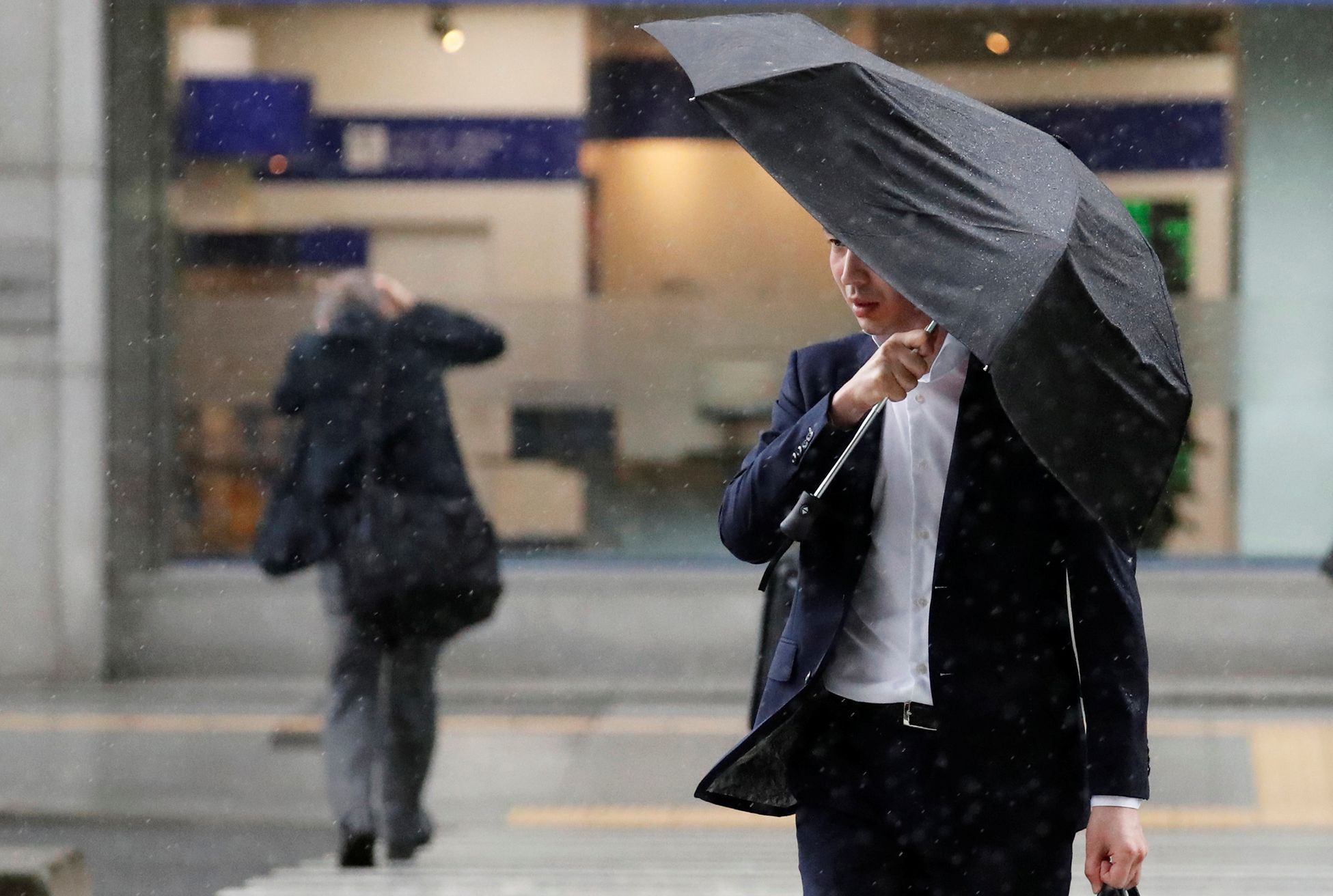 Fotogalerie / Tajfun Jebi zasáhl Japonsko / Počasí / Zahraničí / Reuters / 4. 9. 2018 / 12