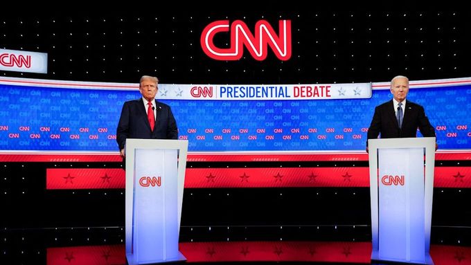 Donald Trump a Joe Biden při první prezidentské debatě pořádané stanicí CNN v Atlantě