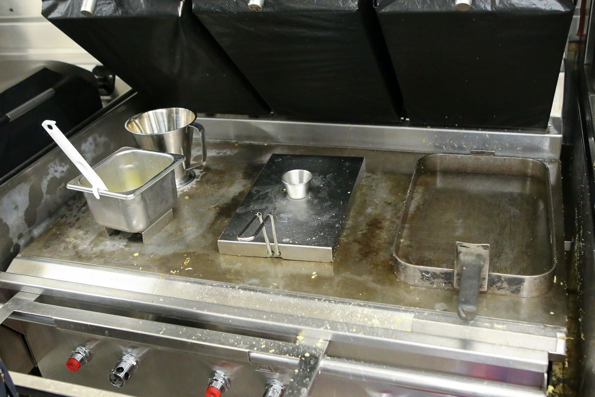 McDonald ukázal útroby 16.12.2015