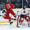 Archivní snímky z ZOH Nagano 1998 - hokej. Hašek, Špaček, Bure