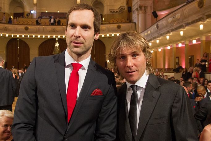 Fotbalista roku 2015: Petr Čech a Pavel Nedvěd