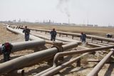 Odhadované irácké zásoby ropy činí 112 miliard barelů. Jsou třetí největší na světě po Saúdské Arábii a Íránu.