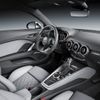 Audi TTS 2016 - interiér