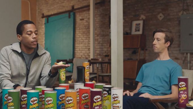 Super Bowl: Reklama na Pringles