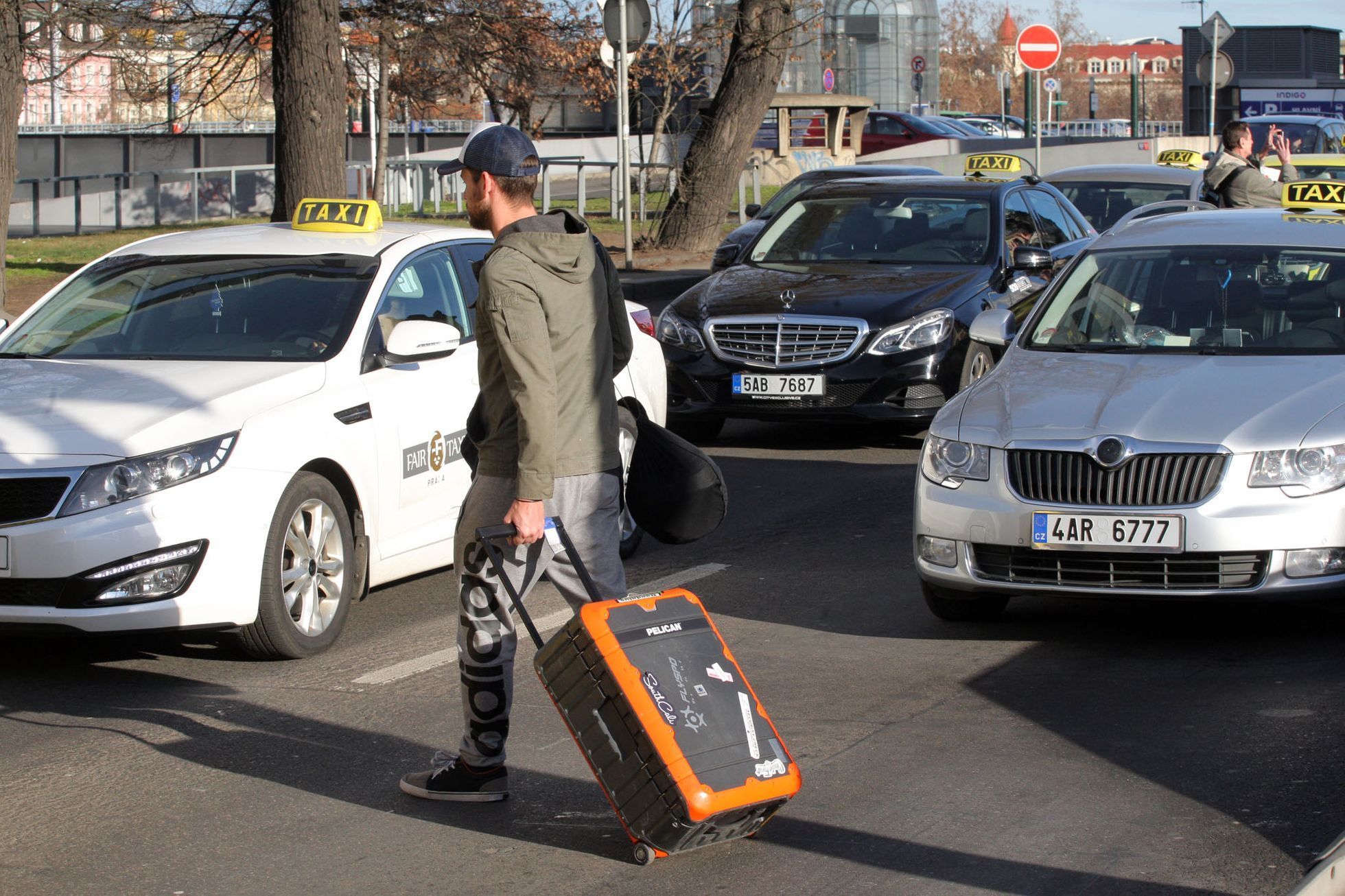 Taxikáři blokují centrum Prahy