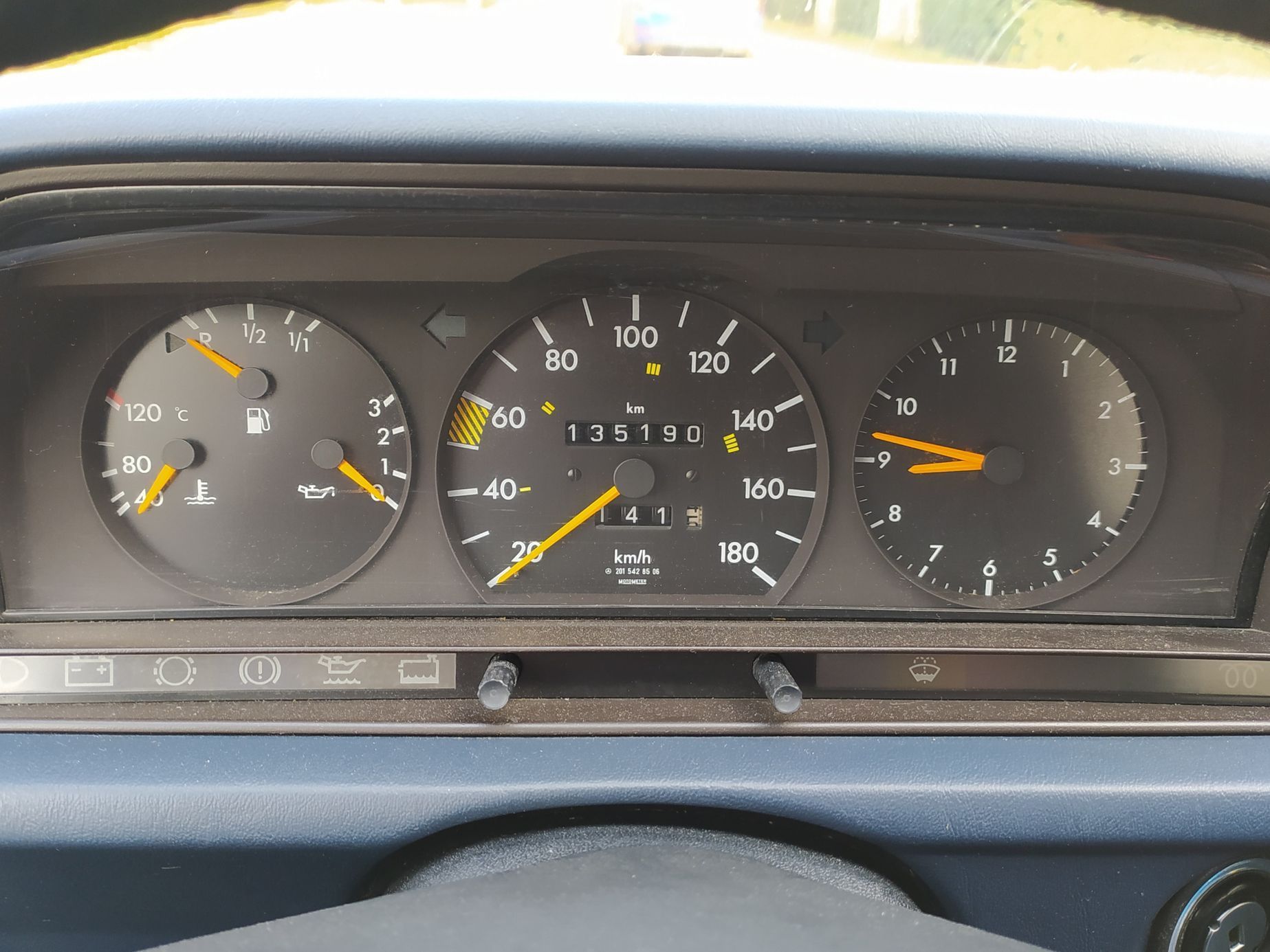 Mercedes-Benz 190 D