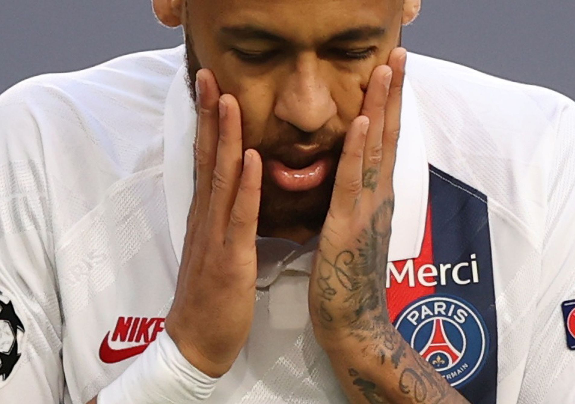 Neymar ve čtvrtfinále LM Atalanta - Paris St. Germain