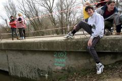 Řeky se plní po okraj. Na Sázavě a Dyji hlásí ohrožení
