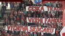 Hokej, Slavia - Lev Praha: slávistické transparenty