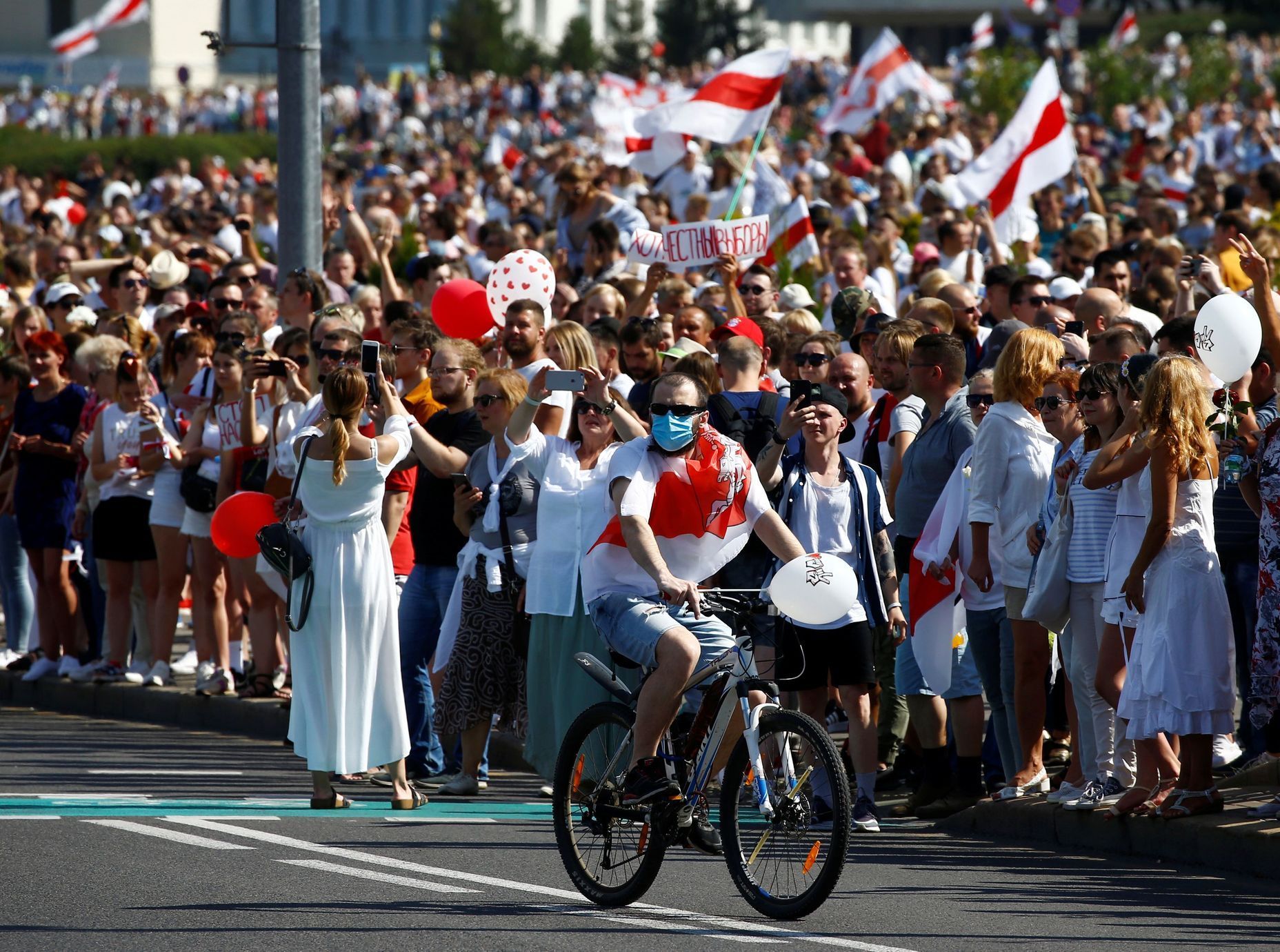 bělorusko protest demonstrace protivládní lukašenko