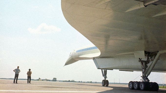 Tupolev Tu-144 během prvního letu 31. prosince 1968.