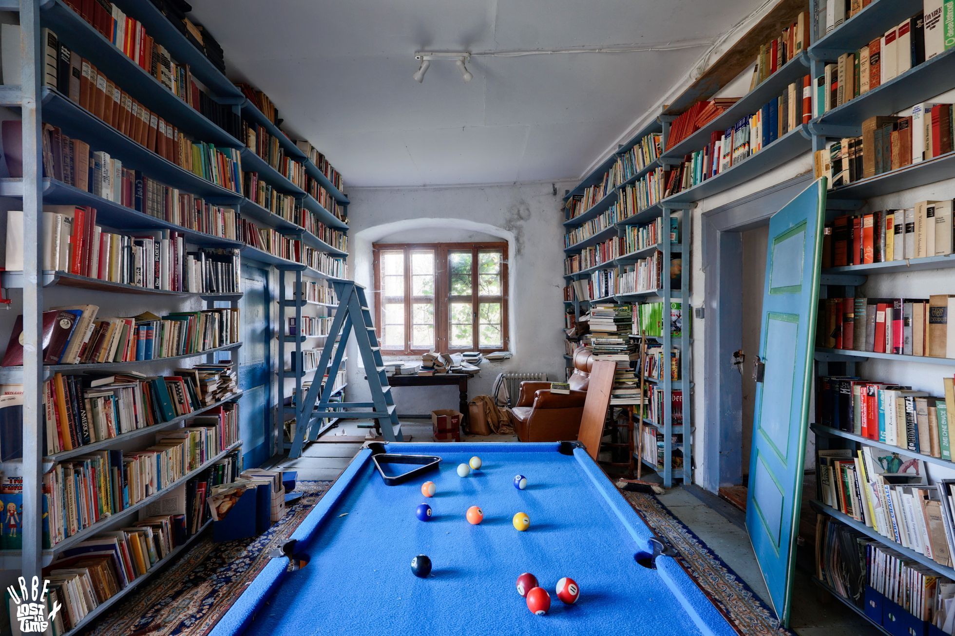 Lost in Time - Urbex