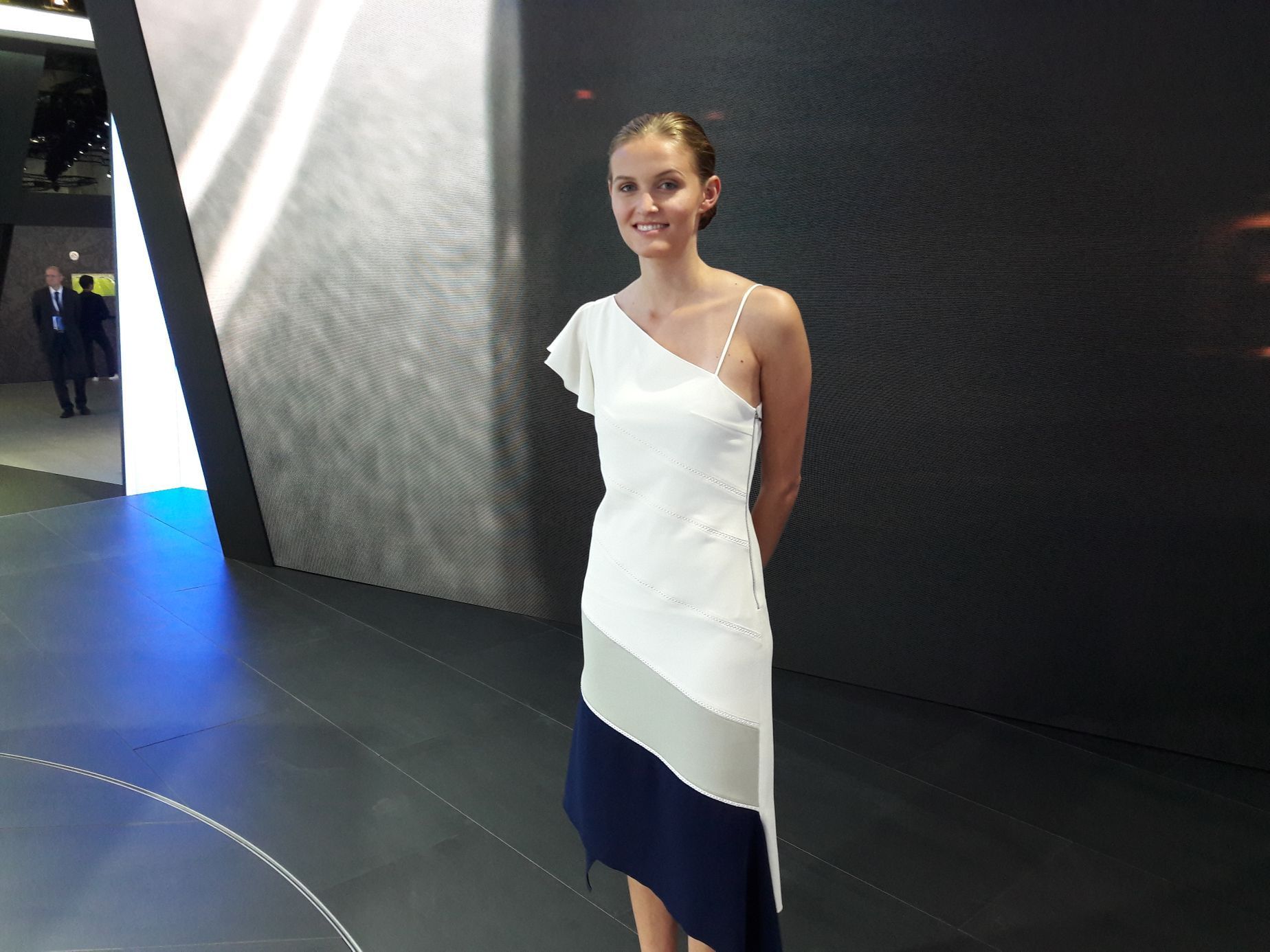 Auta a holky IAA Frankfurt 2017