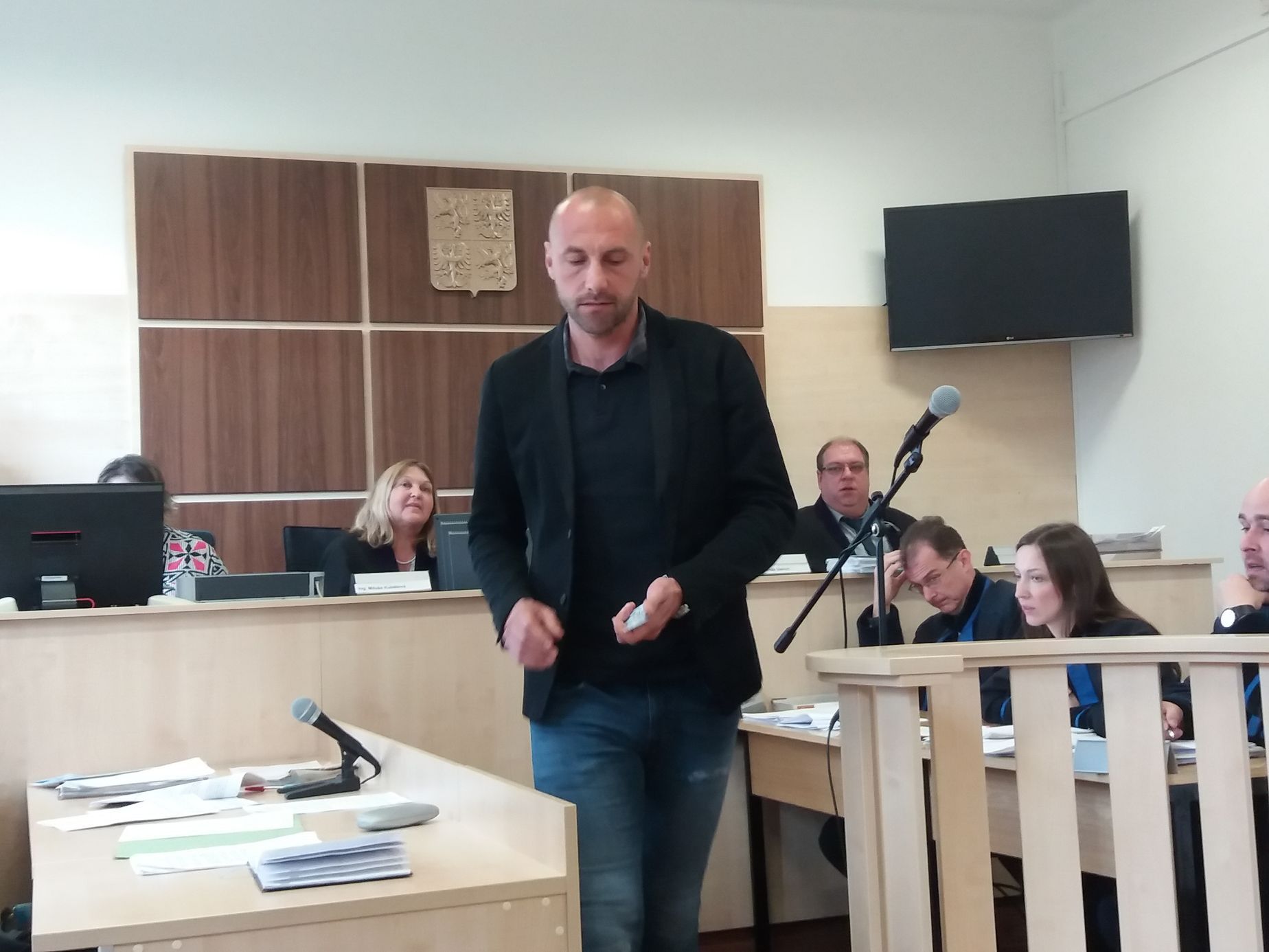 Roman Lengyel jako svědek u soudu s fotbalovými sázkaři ve Strakonicích