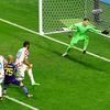 Daizen Maeda dává gól v osmifinále MS 2022 Japonsko - Chorvatsko